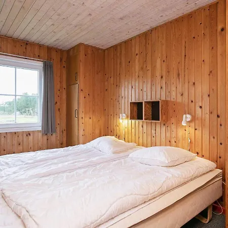 Three-bedroom Holiday In 79 Σπίτι διακοπών *